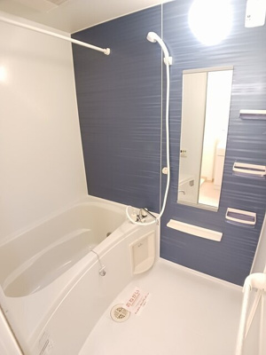 【浴室】 | シェーン・ブルーメンＢ