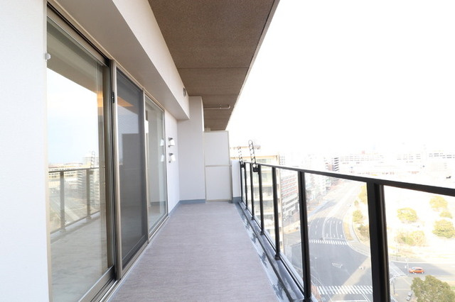 【バルコニー】 | Park Avenue East | 1403　バルコニー