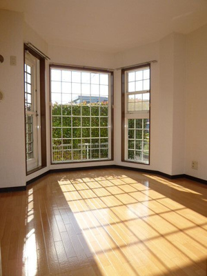 【居間・リビング】 | プチハウスⅡ