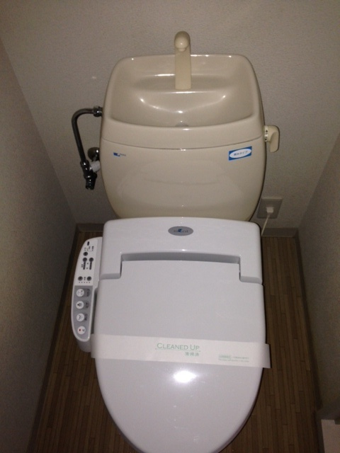 コロニーK Bのトイレ