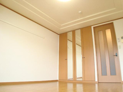 【内装】 | マコズ・アベニュー | 洋室