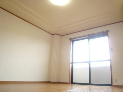 【内装】 | マコズ・アベニュー | 洋室