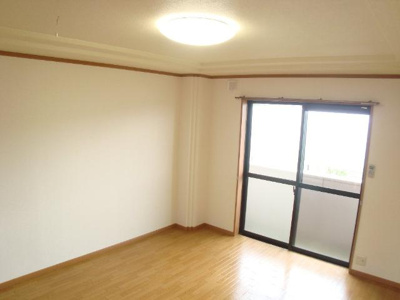 【内装】 | マコズ・アベニュー | 洋室