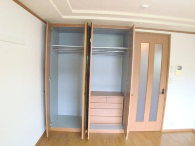 【収納】 | マコズ・アベニュー | クローゼット