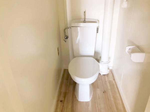 ビレッジハウス高岡1号棟のトイレ|ビレッジハウスの同一物件・同一タイプの間取りの写真です