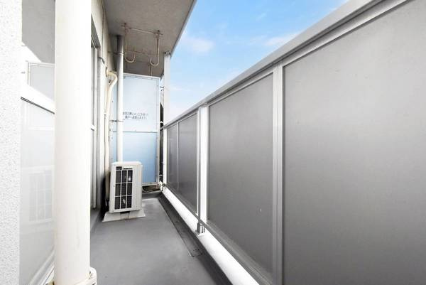 ビレッジハウス大泉1号棟のバルコニー|ビレッジハウスの同一物件・同一タイプの間取りの写真です