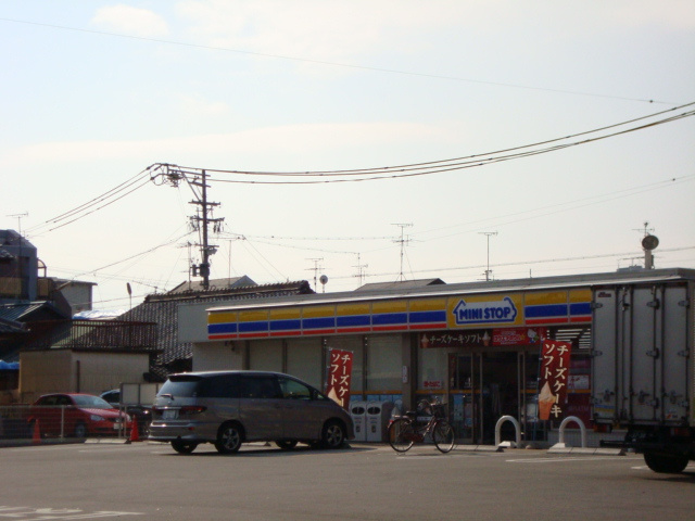 プレジデント・川中の周辺|ミニストップまで1,000ｍ