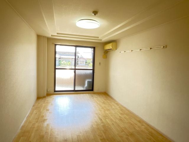 プレジデント・川中の内装|洋室