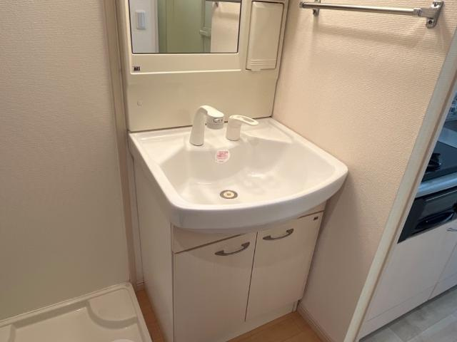 プレジデント・川中の洗面所|洗髪洗面化粧台