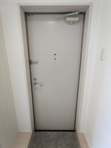 グランシエロ名古屋黄金の玄関