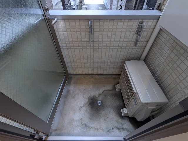 ケーアンドケーのバルコニー|102号室