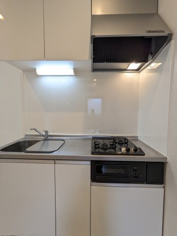 ケーアンドケーのキッチン|102号室