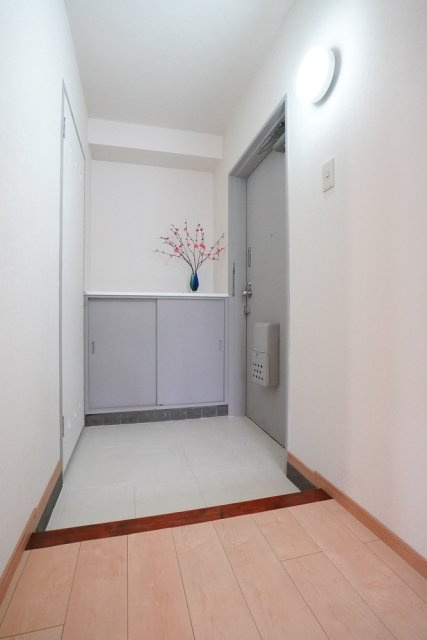 クリエート三田の玄関