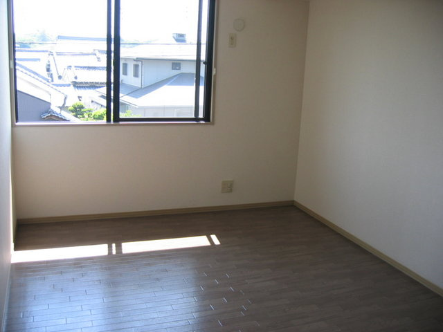 ハイツ水辺の里の居間・リビング