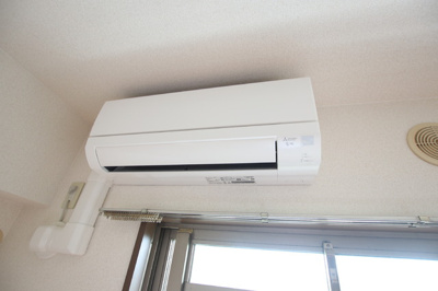 エアコン1台付きです。