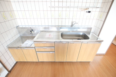 ガスコンロ設置可のキッチンです。