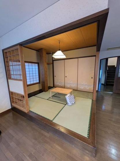 【居間・リビング】