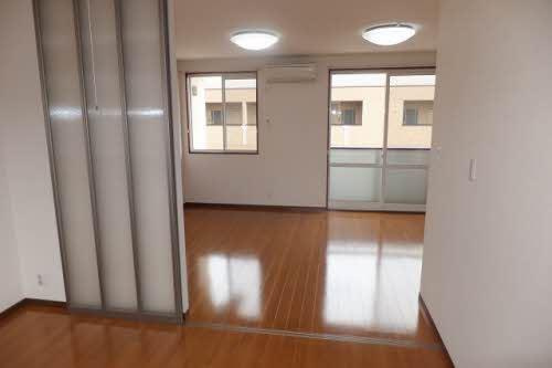 クレール六反　7棟の内装