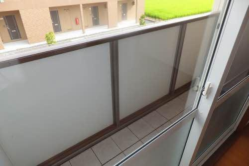 クレール六反　7棟のバルコニー