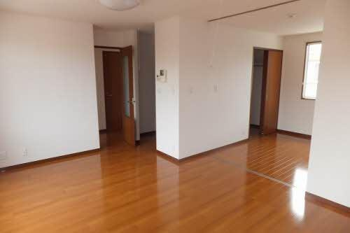 クレール六反　7棟の居間・リビング