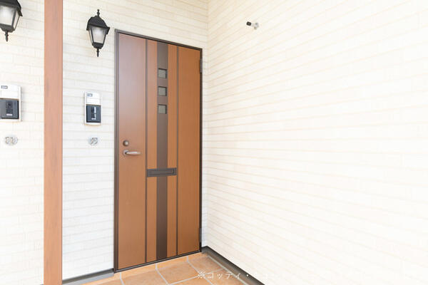 アルソーレ　２のエントランス