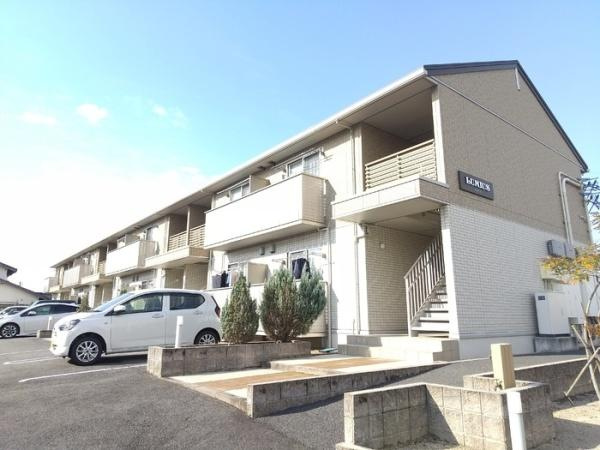 ルミウスの外観