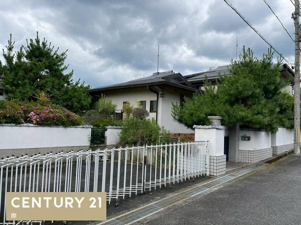 橋本市城山台2丁目　中古戸建の駐車場