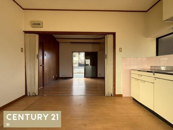 和歌山市有家　中古戸建の居間・リビング