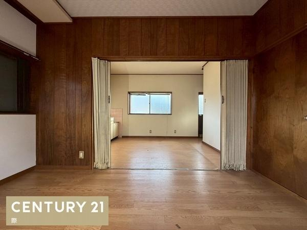 和歌山市有家　中古戸建の居間・リビング