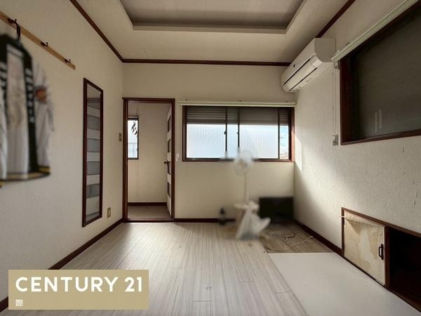 和歌山市栄谷　中古戸建の洋室