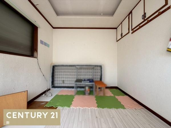 和歌山市栄谷　中古戸建の洋室