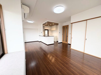 【居間・リビング】 | サンリヤン博多南Ⅲ　中古マンション