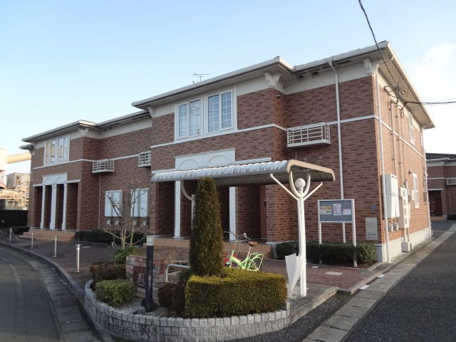 エレガンス壱番館