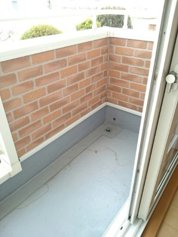 ロマネスク　Ａのバルコニー