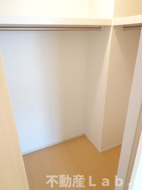 エテルノ　ステラＢの収納