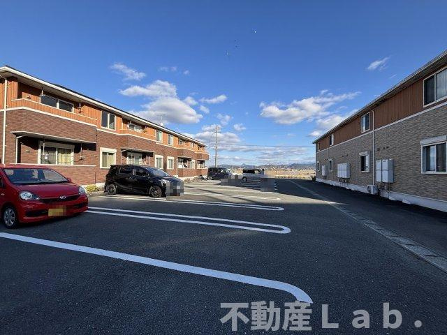 ロータスⅠの駐車場