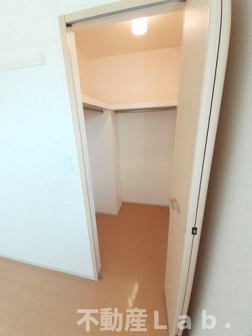 プリムローズ　壱番館の収納
