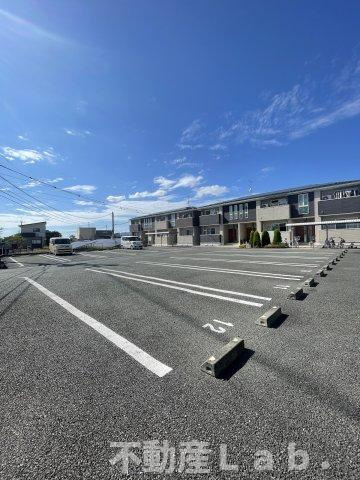 プリムローズ　壱番館の駐車場