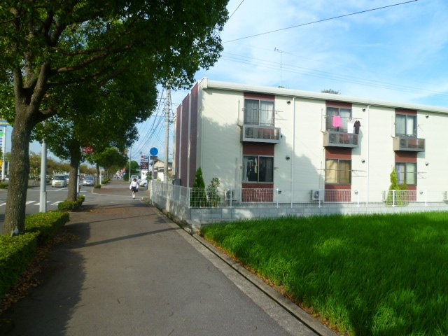 レオネクストプティボヌールの外観