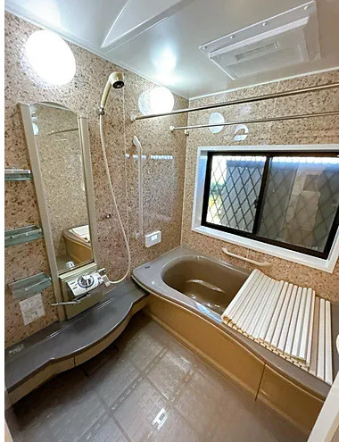 神川町新里　中古1499の浴室