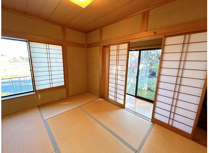 神川町新里　中古1499の和室
