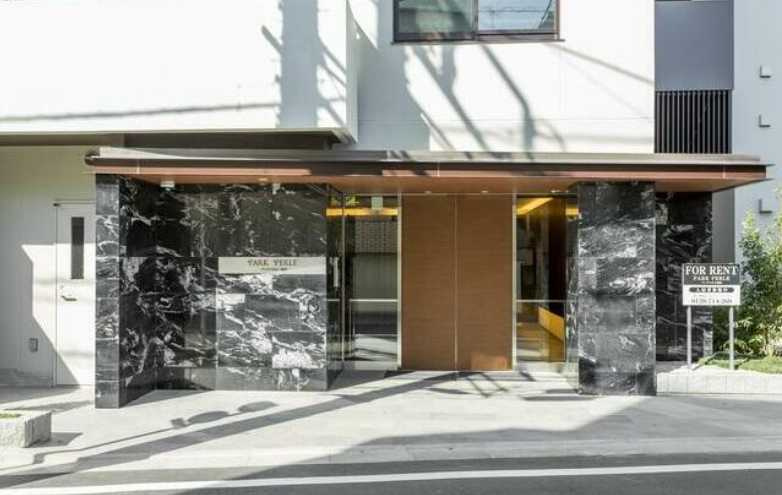 パークペルル池尻　築浅　ペット相談　楽器相談のエントランス