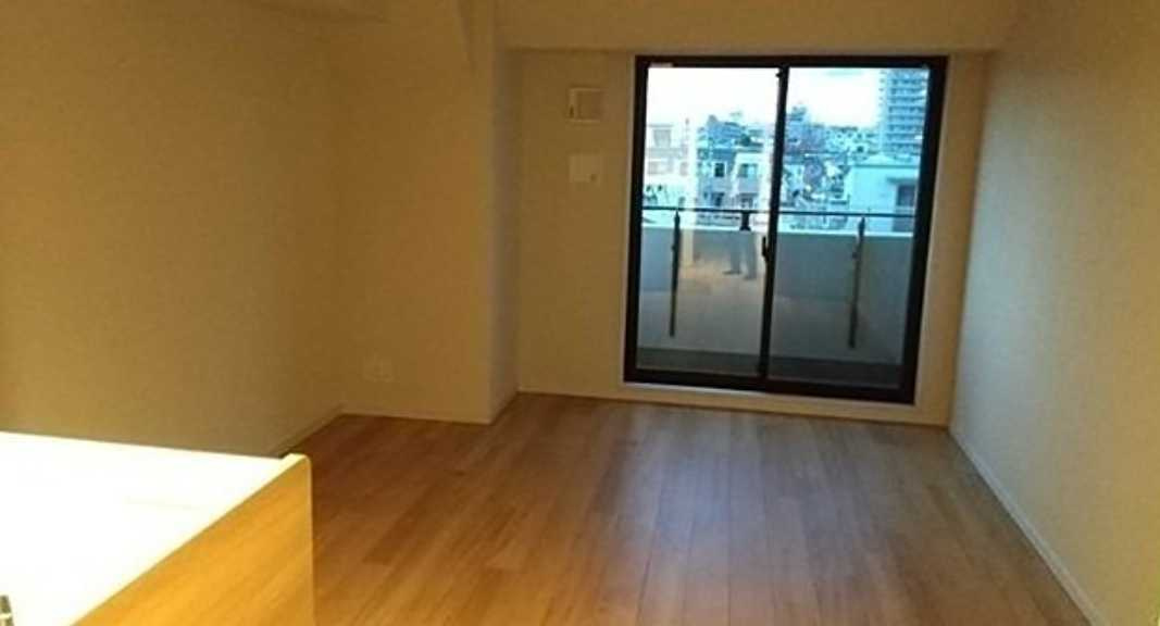 パークペルル池尻　築浅　ペット相談　楽器相談の居間・リビング