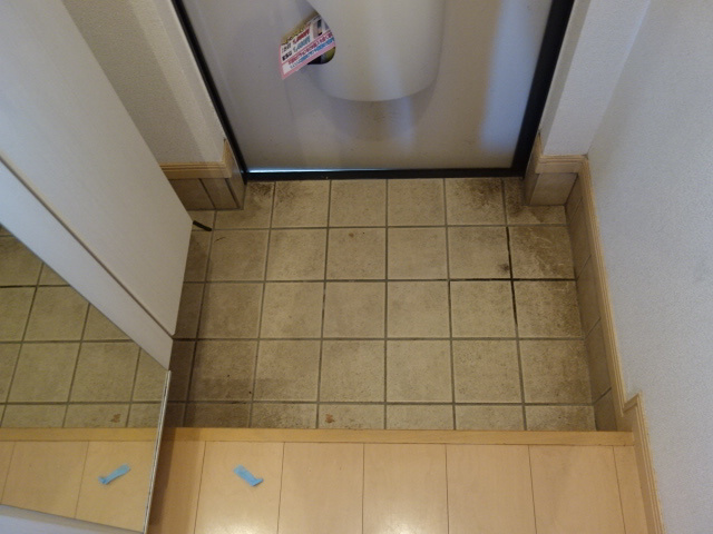 ファーストヒルズの玄関