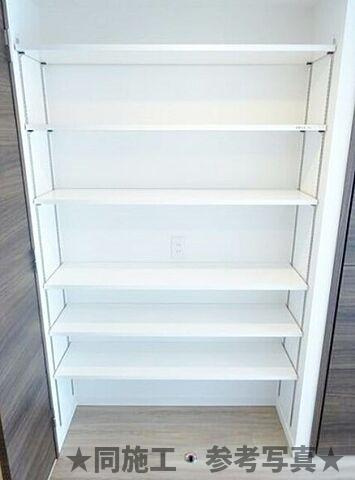 リヴシティ横濱末吉町弐番館の収納