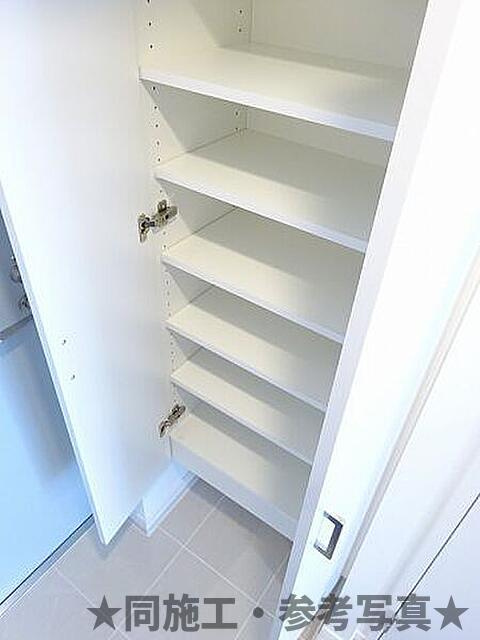 リヴシティ横濱末吉町弐番館の収納