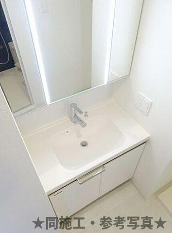 リヴシティ横濱末吉町弐番館の洗面所