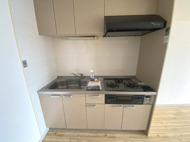 【キッチン】 | Uresidence緑地公園 | 3口ガスコンロシステムキッチン