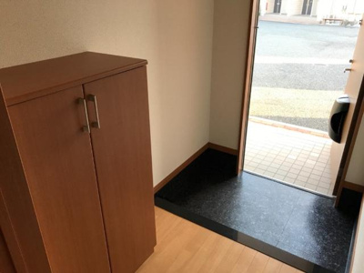 【玄関】 | アップヒルズ | 玄関（イメージ）