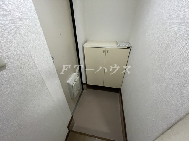 エクセレントの玄関